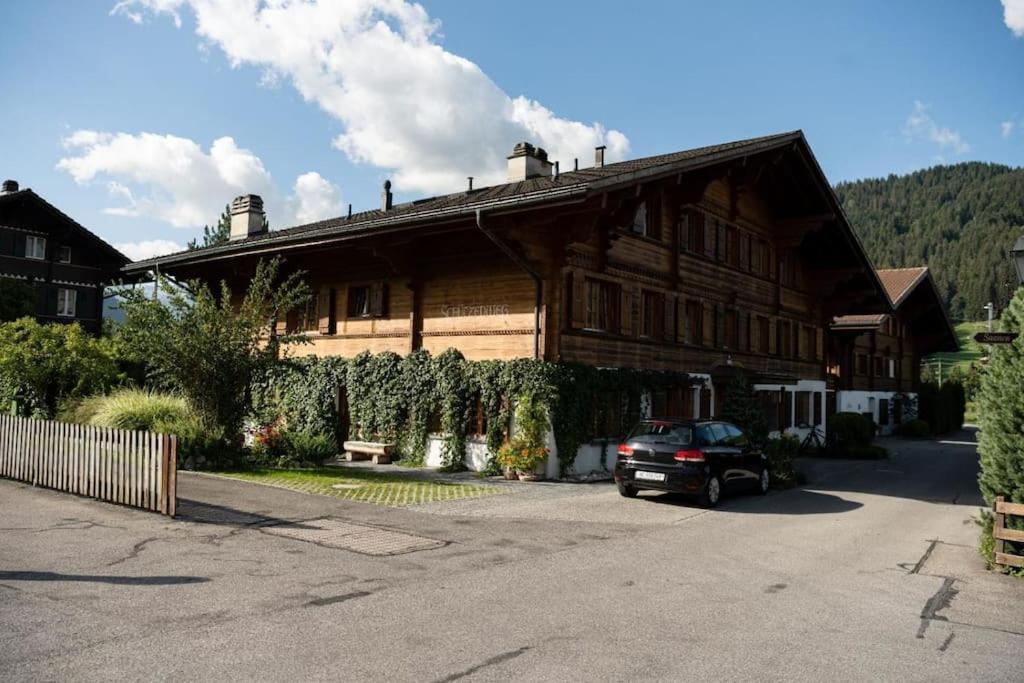 Charming Alpine Apartment Gstaad Esterno foto
